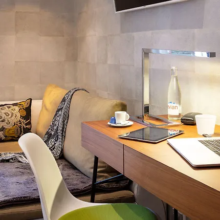 Des Arceaux 3* Montpellier