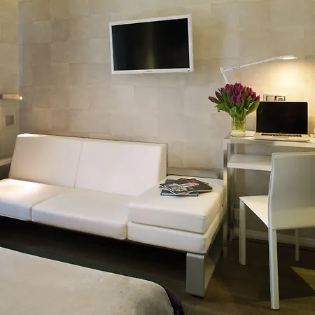 Des Arceaux 3* Montpellier