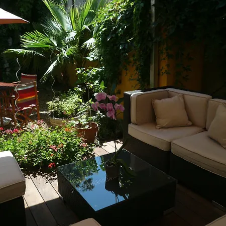 Des Arceaux 3* Montpellier