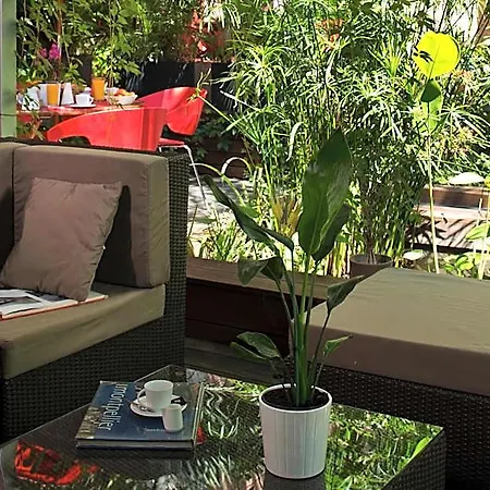 Des Arceaux Hotel 3*