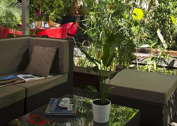 Des Arceaux Hotel 3*